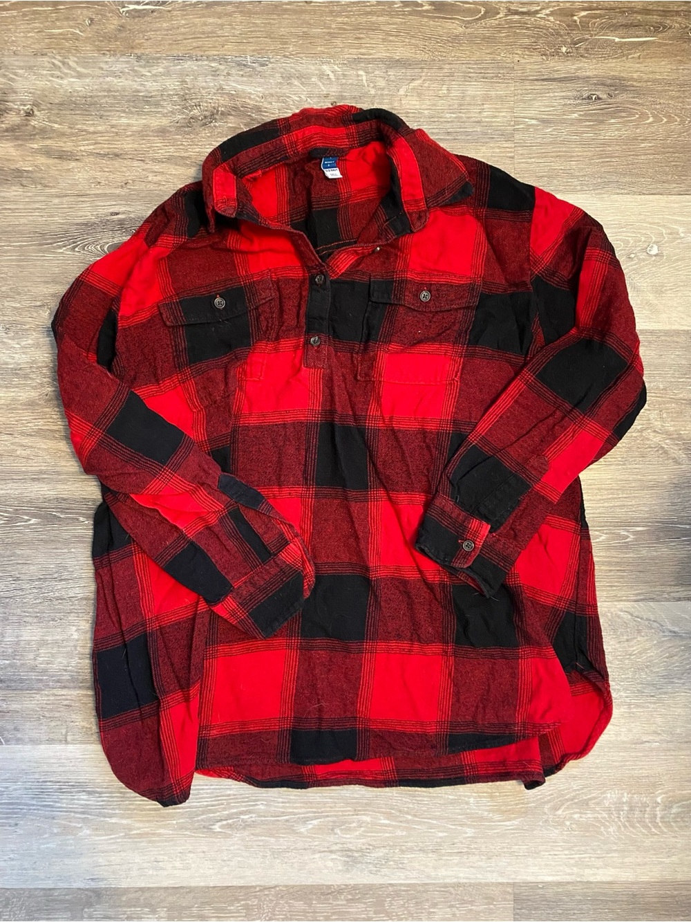 Set of 3 maternity shirts